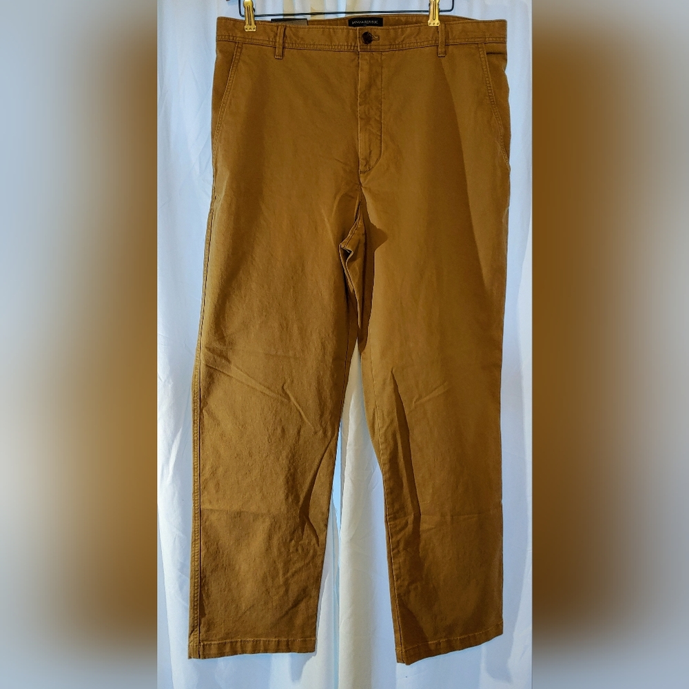 Banana Republic NWOT high rise chino size 16